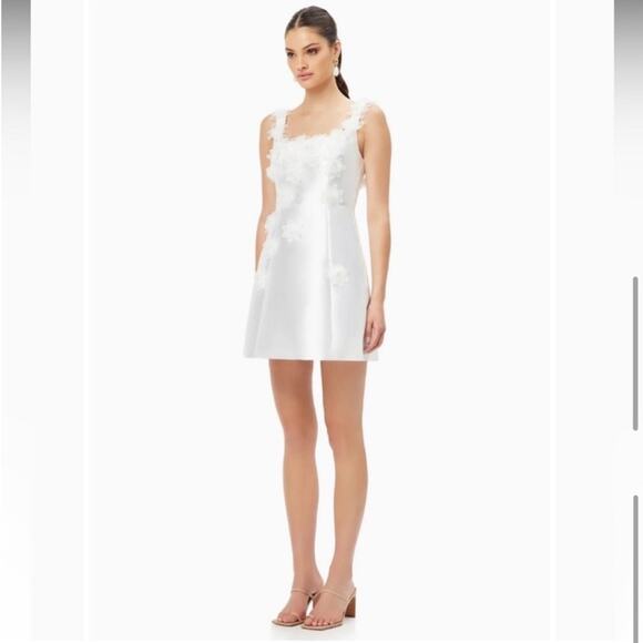 elliatt elder white embellished floral square neck mini bridal dress size small - Picture 4 of 14